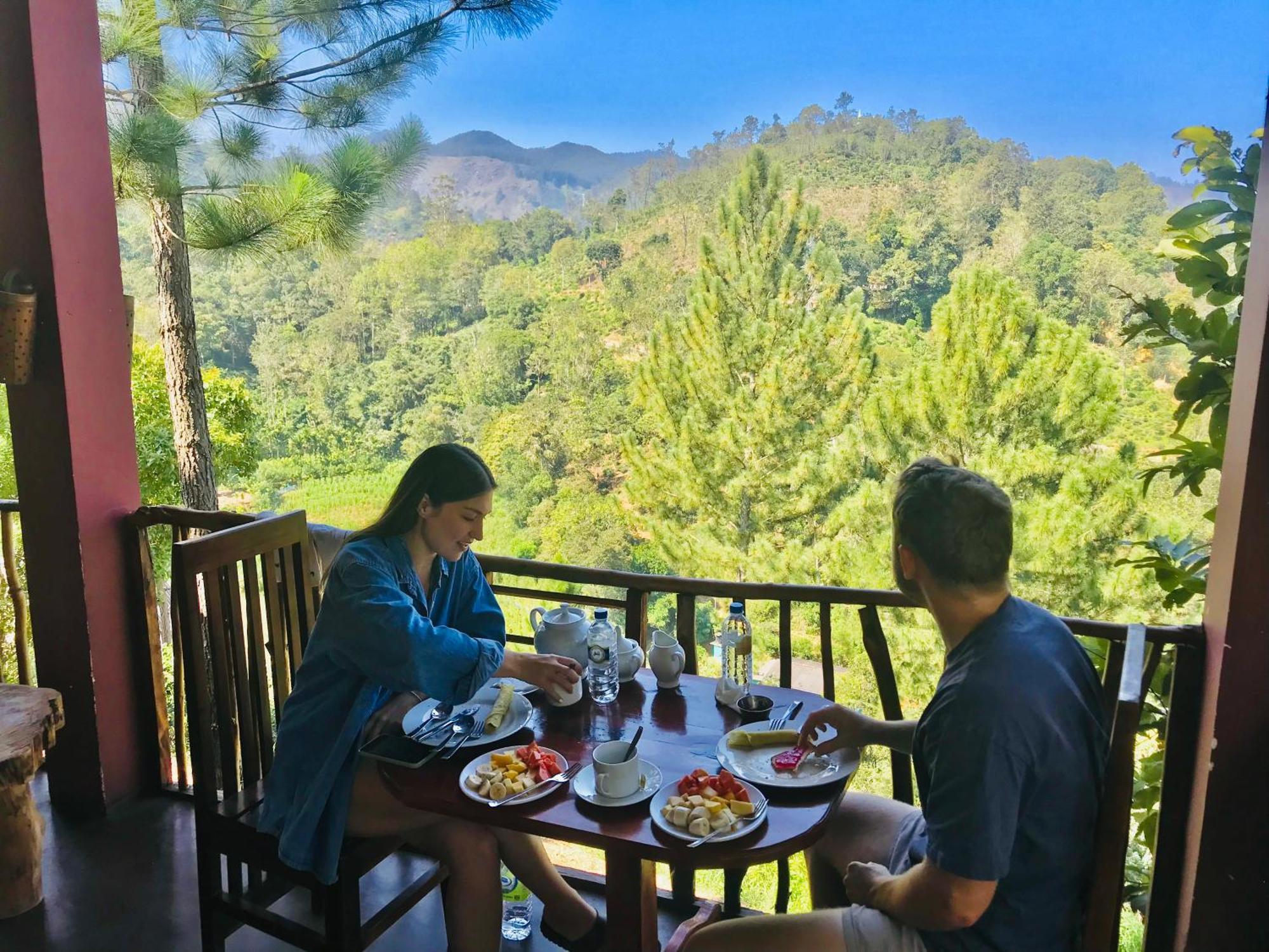 Turn View Resort Елла Екстер'єр фото